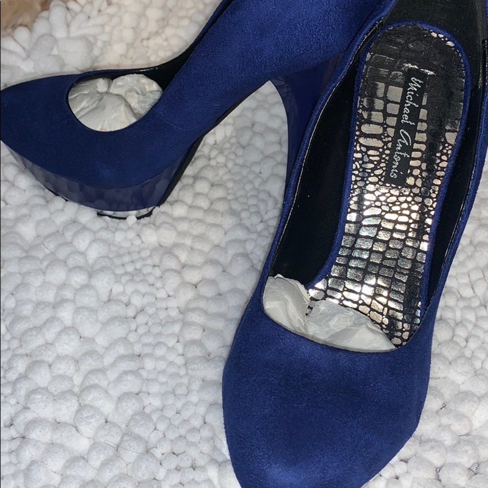 Michael Antonio suede women’s heel